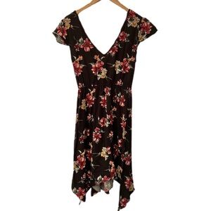 Xhilitation casual dress floral print size L